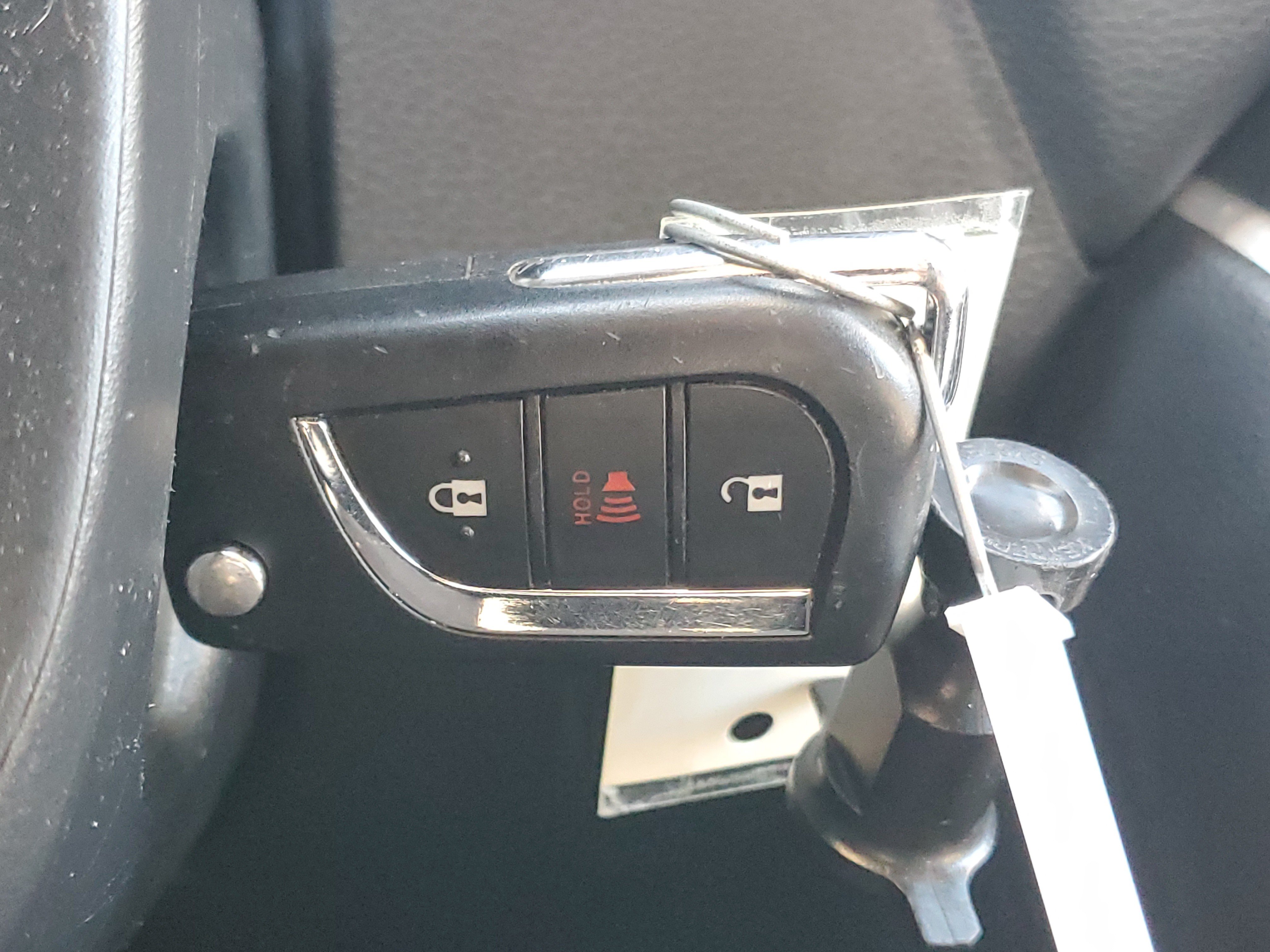 Certified 2025 Toyota RAV4 LE AWD/4WD image 27