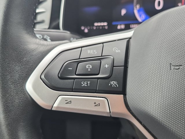 Used 2026 Volkswagen Jetta SE FWD image 19