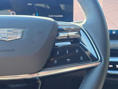 Used 2026 Cadillac Lyriq Luxury AWD/4WD image 32