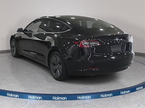 Used 2022 Tesla Model 3 image 8