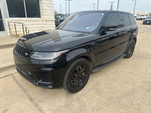 Used 2018 Land Rover Range Rover Sport HSE image 3