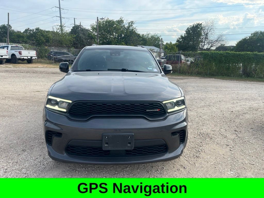 Used 2024 Dodge Durango GT RWD image 2