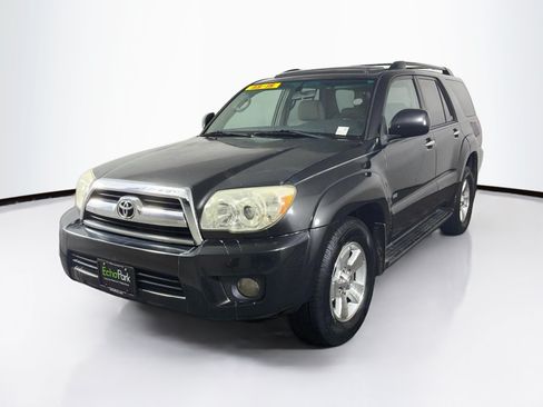 Used 2008 Toyota 4Runner SR5 RWD image 3