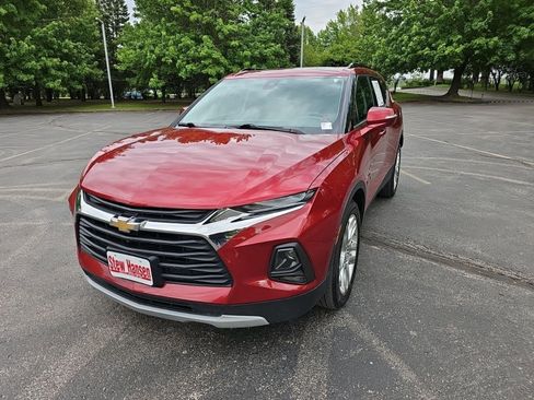 Used 2019 Chevrolet Blazer LT w/ Sun and Wheels Package AWD/4WD image 2