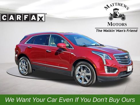 Used 2017 Cadillac XT5 Luxury w/ Driver Awareness Package FWD image 1