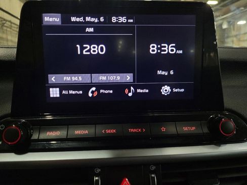 Used 2023 Kia Forte LXS FWD image 25