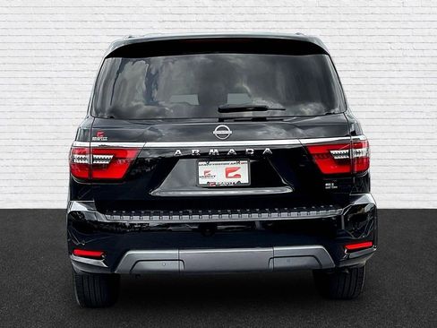 Used 2023 Nissan Armada SL RWD image 5