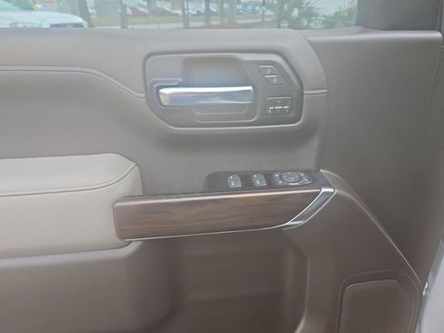 Used 2019 GMC Sierra 1500 SLT w/ SLT Premium Package image 7