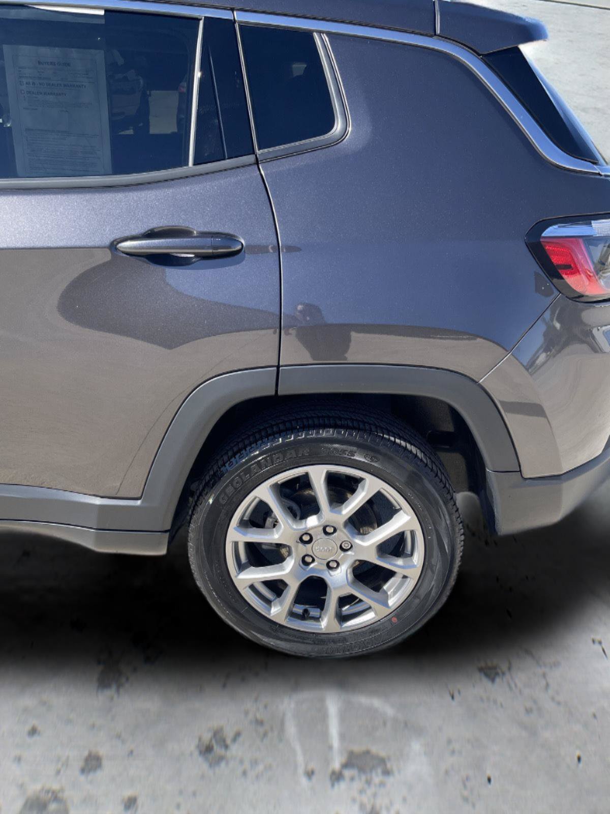 Used 2024 Ford Edge Titanium AWD/4WD image 55