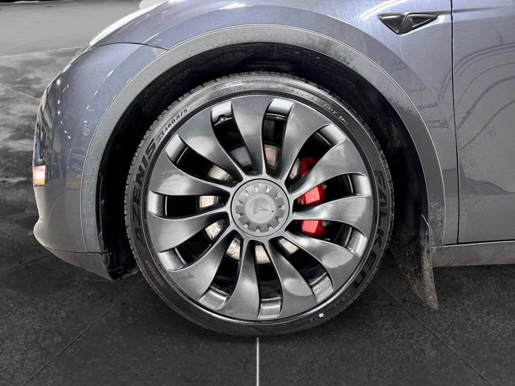Used 2022 Tesla Model Y Performance AWD/4WD image 29