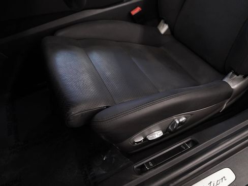Used 2016 Porsche Cayman RWD image 16