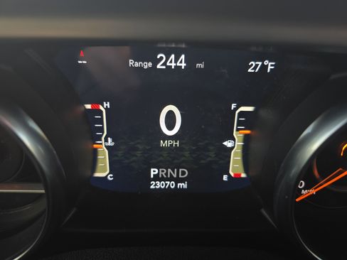 Used 2020 Jeep Wrangler Unlimited Sport S image 25