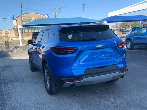 Used 2024 Chevrolet Blazer LT w/ Convenience Package image 4