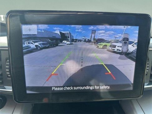 Used 2023 Ford Explorer XLT w/ Equipment Group 202A image 18