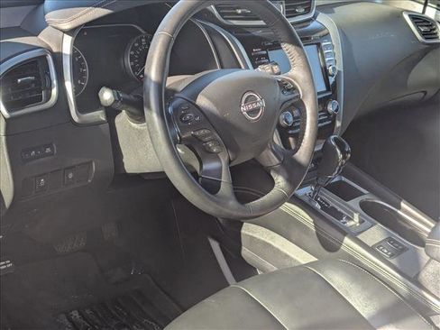 Used 2023 Nissan Murano SV image 10