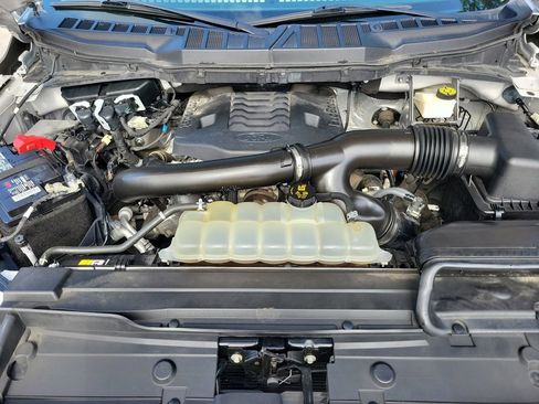 Used 2021 Ford F150 Lariat image 38