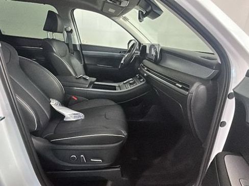 Used 2025 Hyundai Palisade SEL AWD/4WD image 29