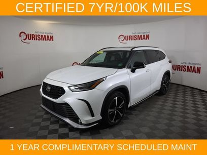 Used 2022 Toyota Highlander XSE