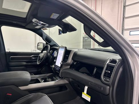 New 2026 RAM 1500 Laramie w/ Night Edition AWD/4WD image 34