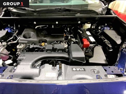 Used 2024 Toyota RAV4 XLE image 31