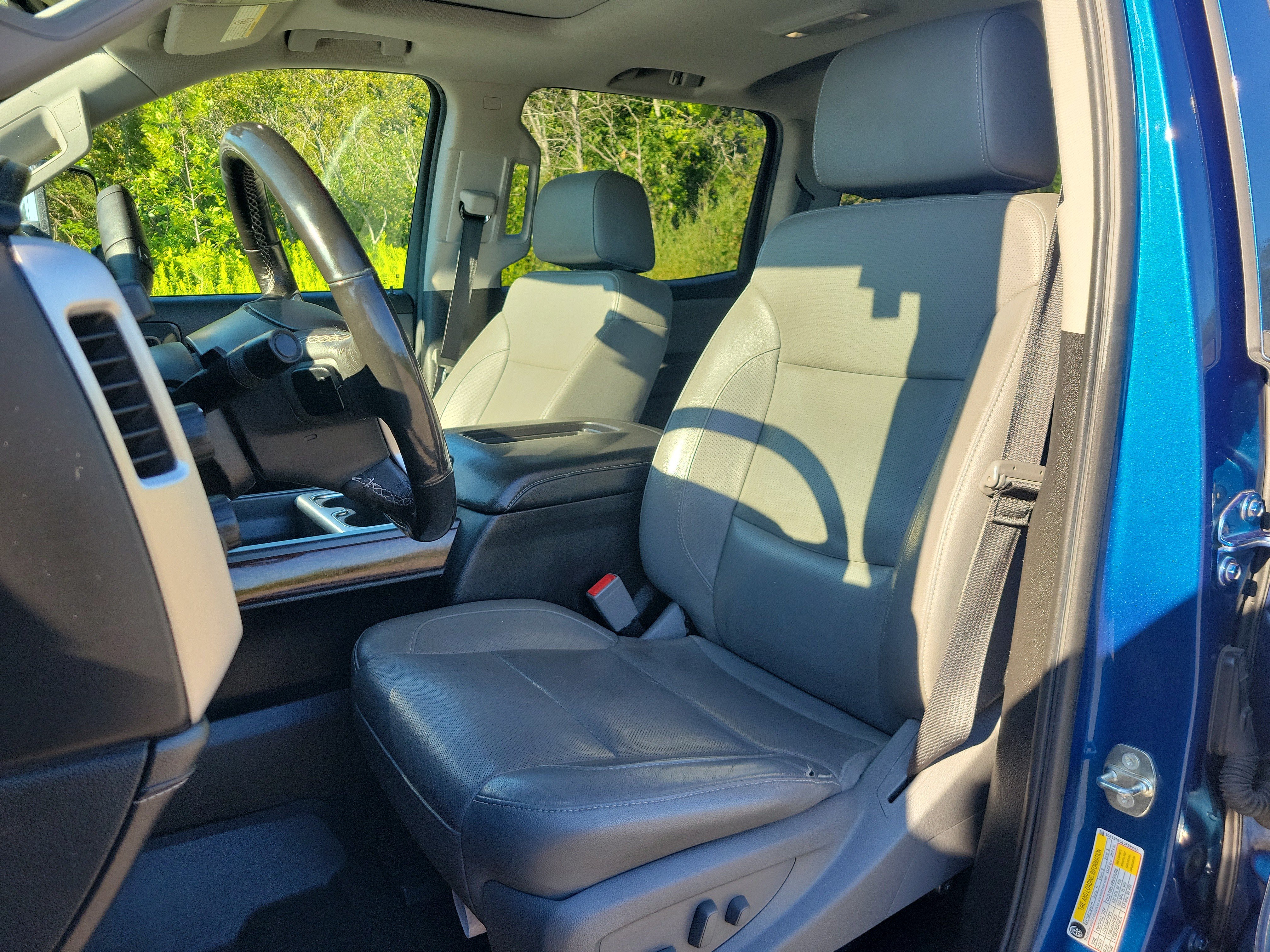 Used 2018 GMC Sierra 2500 SLT AWD/4WD image 14
