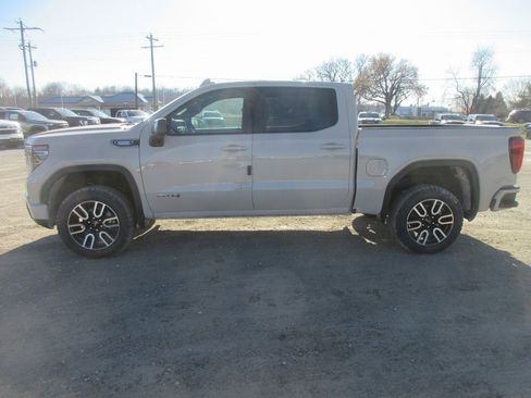 New 2026 GMC Sierra 1500 AT4 w/ AT4 Premium Package image 10