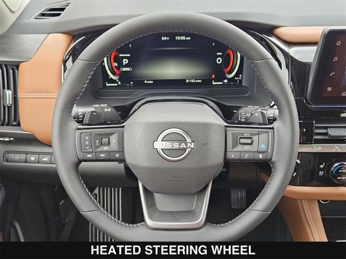 New 2026 Nissan Pathfinder Platinum image 25