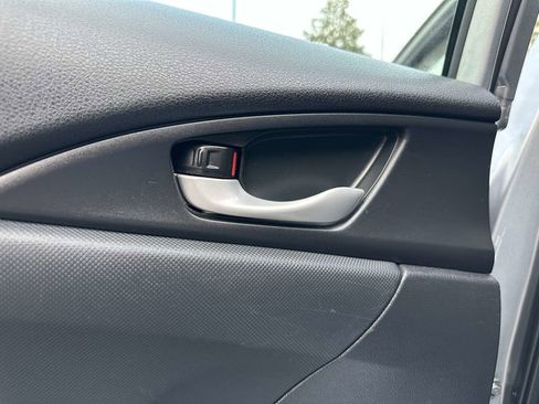 Used 2019 Honda Insight LX image 40