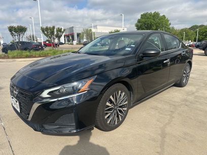 Used 2024 Nissan Altima 2.5 SV