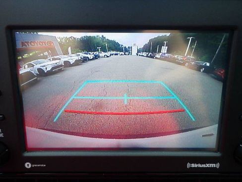 Certified 2021 Toyota RAV4 XLE w/ Convenience Package AWD/4WD image 27