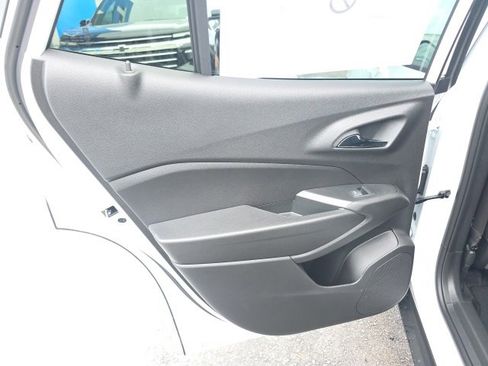 New 2026 Chevrolet Trax RS w/ Sunroof Package image 26