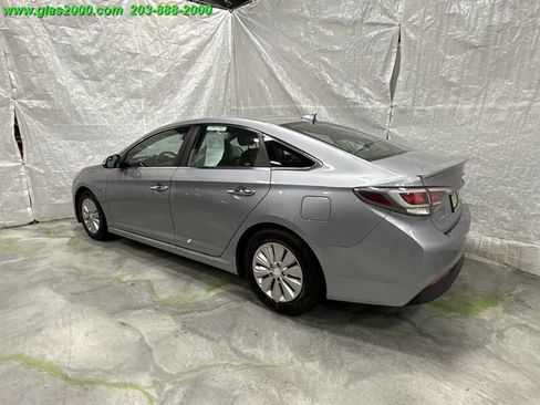 Used 2016 Hyundai Sonata SE image 7