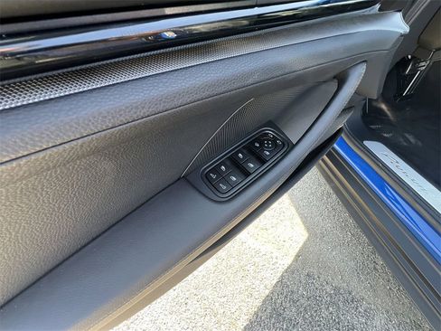 Used 2025 Porsche Panamera 4 image 21