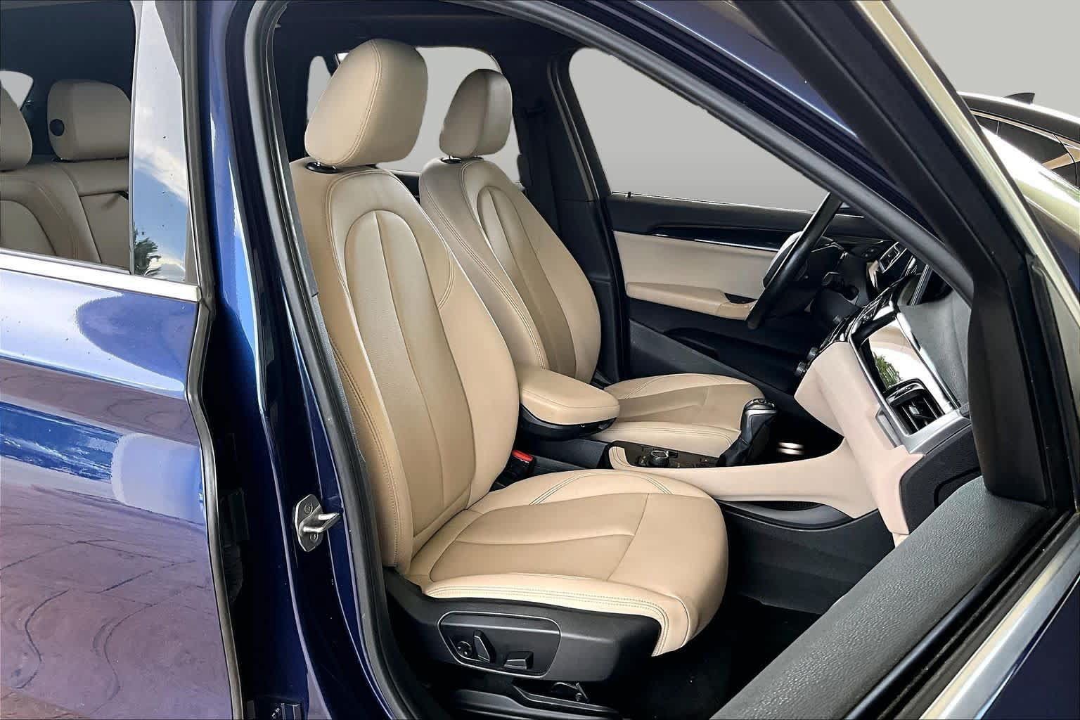 Used 2018 BMW X1 xDrive28i w/ Convenience Package AWD/4WD image 8