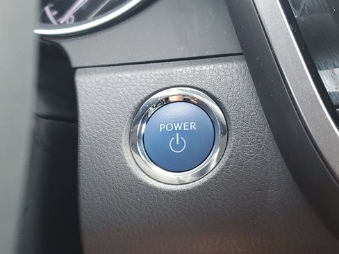Used 2024 Toyota Camry XLE w/ Cold Weather Package FWD image 29