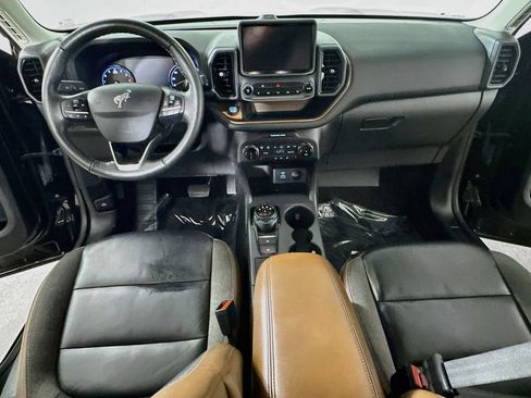 Used 2022 Ford Bronco Sport Outer Banks w/ Tech Package AWD/4WD image 15