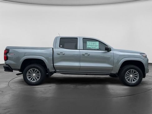 New 2026 Chevrolet Colorado LT w/ LT Convenience Package AWD/4WD image 3