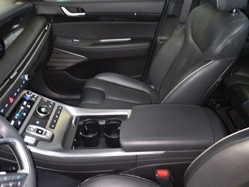 Used 2025 Hyundai Palisade Calligraphy FWD image 21