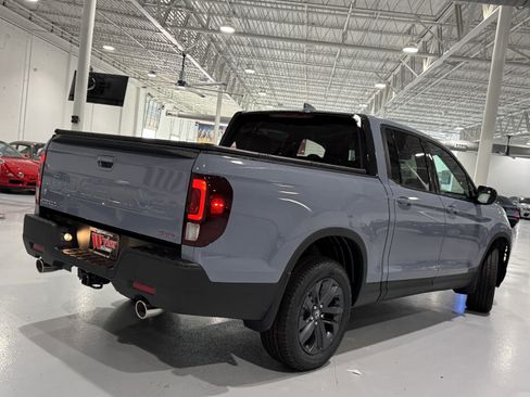 New 2025 Honda Ridgeline Sport image 4