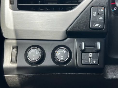 Used 2019 GMC Yukon SLE w/ SLE Value Package AWD/4WD image 19