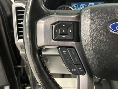 Used 2018 Ford Expedition Max Platinum AWD/4WD image 30