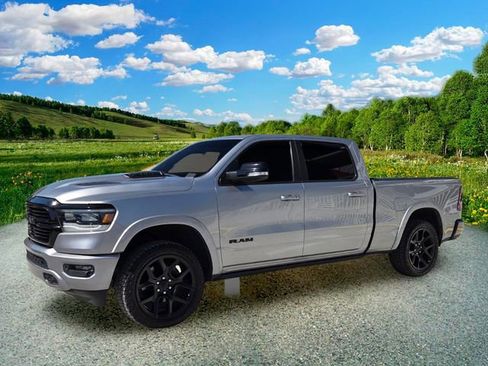 Certified 2022 RAM 1500 Laramie AWD/4WD image 2