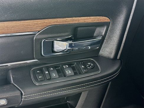 Used 2017 RAM 1500 Laramie w/ Convenience Group image 24
