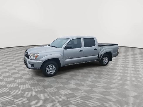 Used 2012 Toyota Tacoma 2WD Double Cab image 4