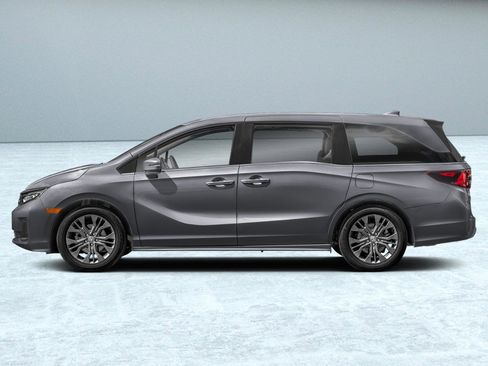 New 2026 Honda Odyssey Touring image 3