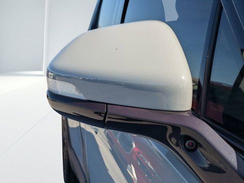 Used 2023 Rivian R1T Adventure image 10