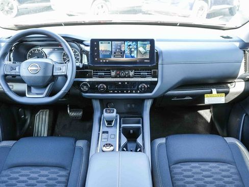 New 2026 Nissan Pathfinder SV image 14