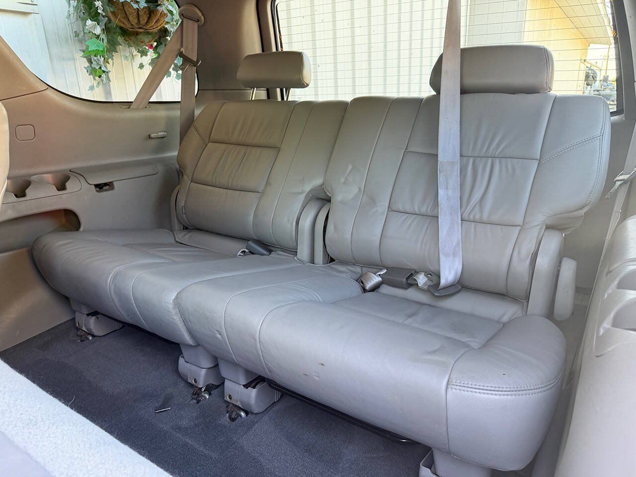 Used 2003 Toyota Sequoia Limited RWD image 21