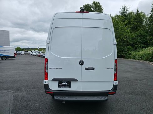 New 2025 Mercedes-Benz Sprinter 2500 image 5
