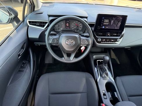 Used 2024 Toyota Corolla LE FWD image 25
